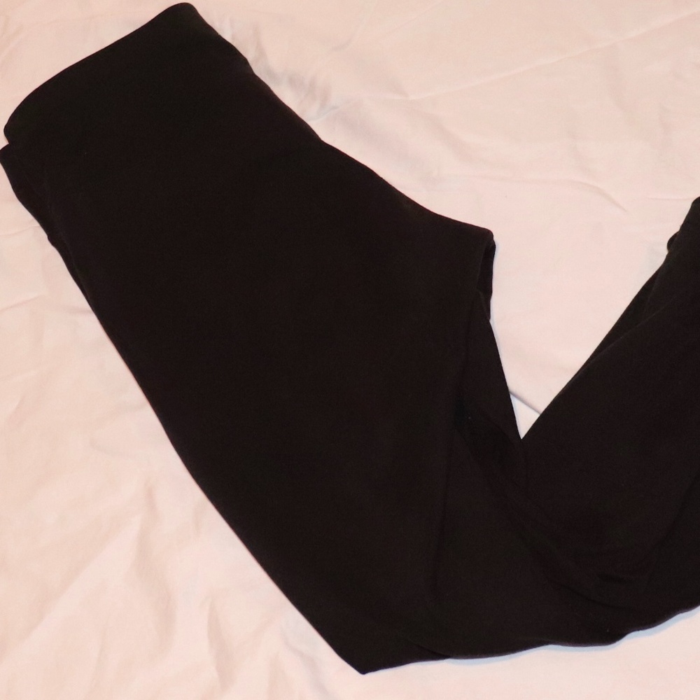 Black Legging Capris